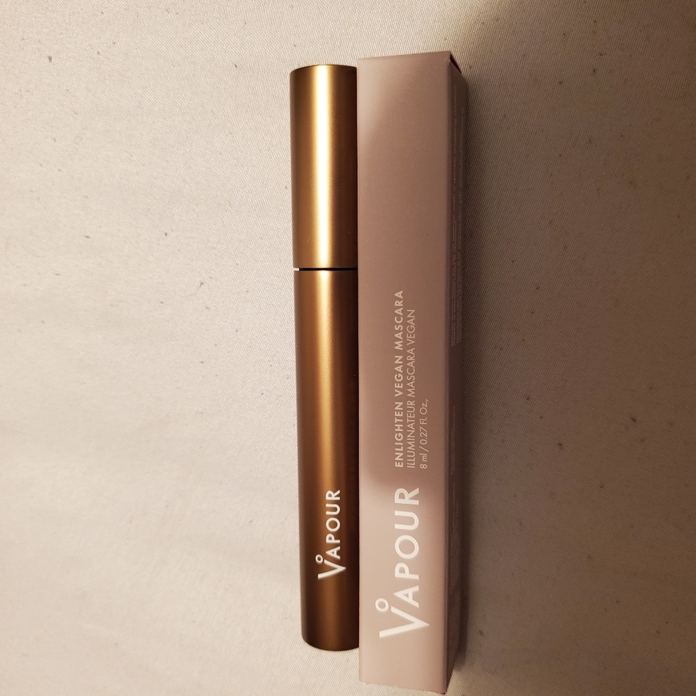 VAPOUR ENLIGHTEN ILLUMINATEUR VEGAN MASCARA IN BLACK